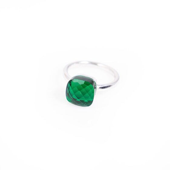 Ασημένιο δαχτυλίδι με πράσινο ζιργκόν