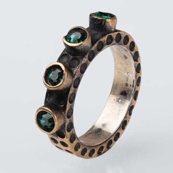Δαχτυλίδι με πράσινους όνυχες ασήμι 925