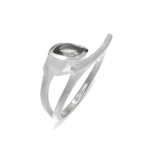 Δαχτυλίδι μονόπετρο με ημιπολύτιμο λίθο από ασήμι 925