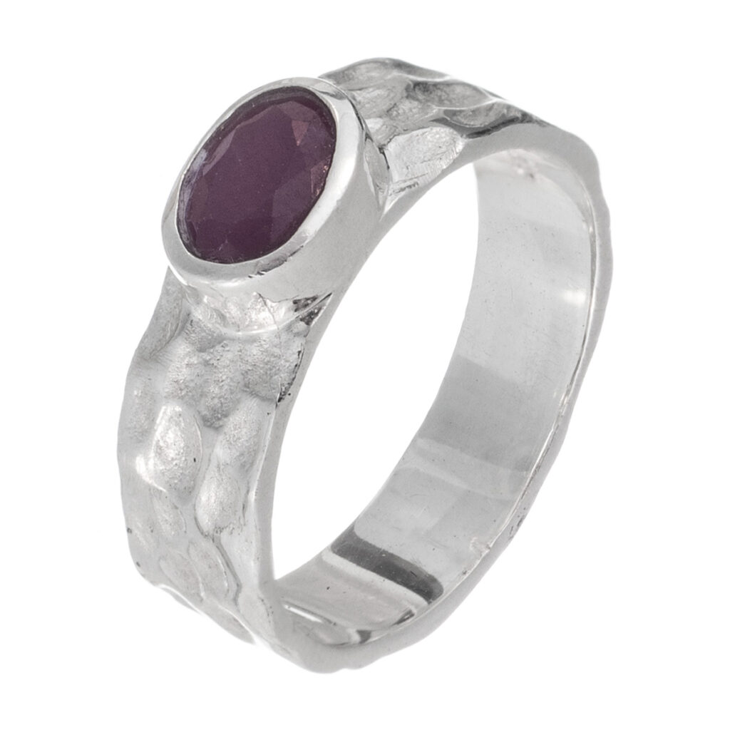 Δαχτυλίδι από ασήμι 925 με ruby jade